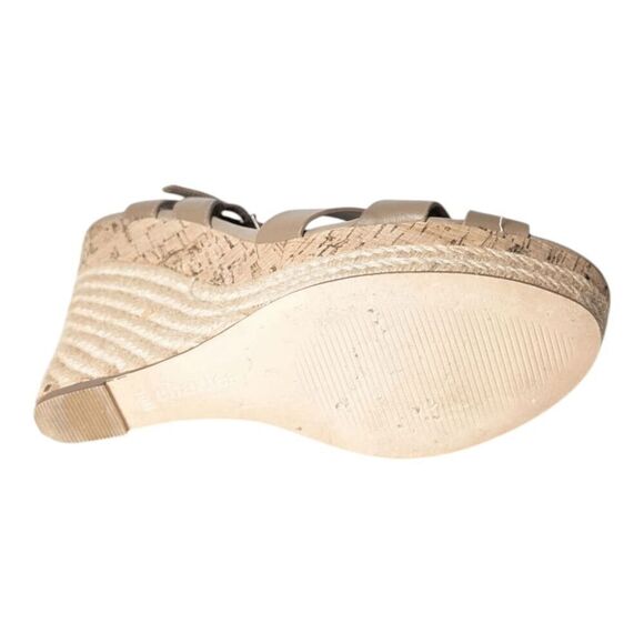 CHARLES BY CHARLES DAVID Little Leather Strappy Wedge Sandal Size 10M - Picture 6 of 9